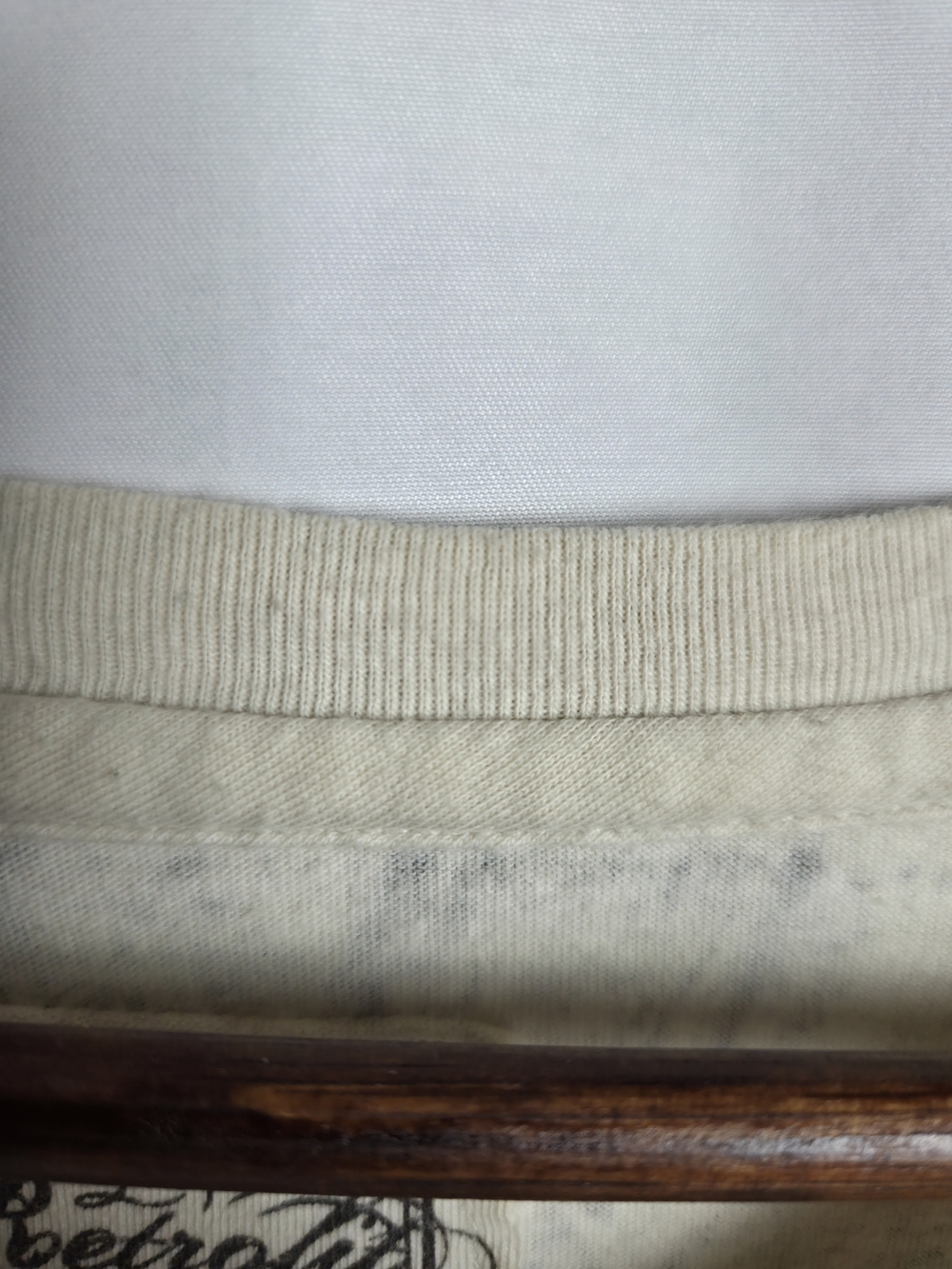 Retrofit Cream Short-Sleeve Tee with Black Wing Graphic - Picture 6 of 12